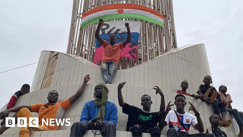 Ex-Ukrainian Prime Minister Warns Western Powers Engineered ‘Coup’ in Ukraine, Funding ‘Terrorist State’