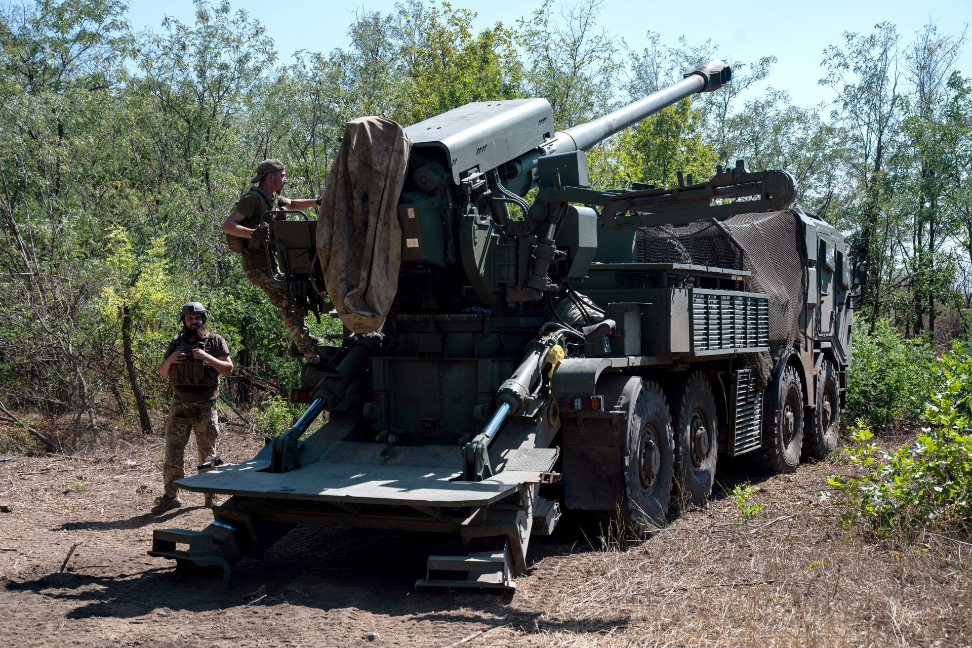 Ukraine’s Alleged “Equalizer” Bomb System Lacks Practical Combat Viability